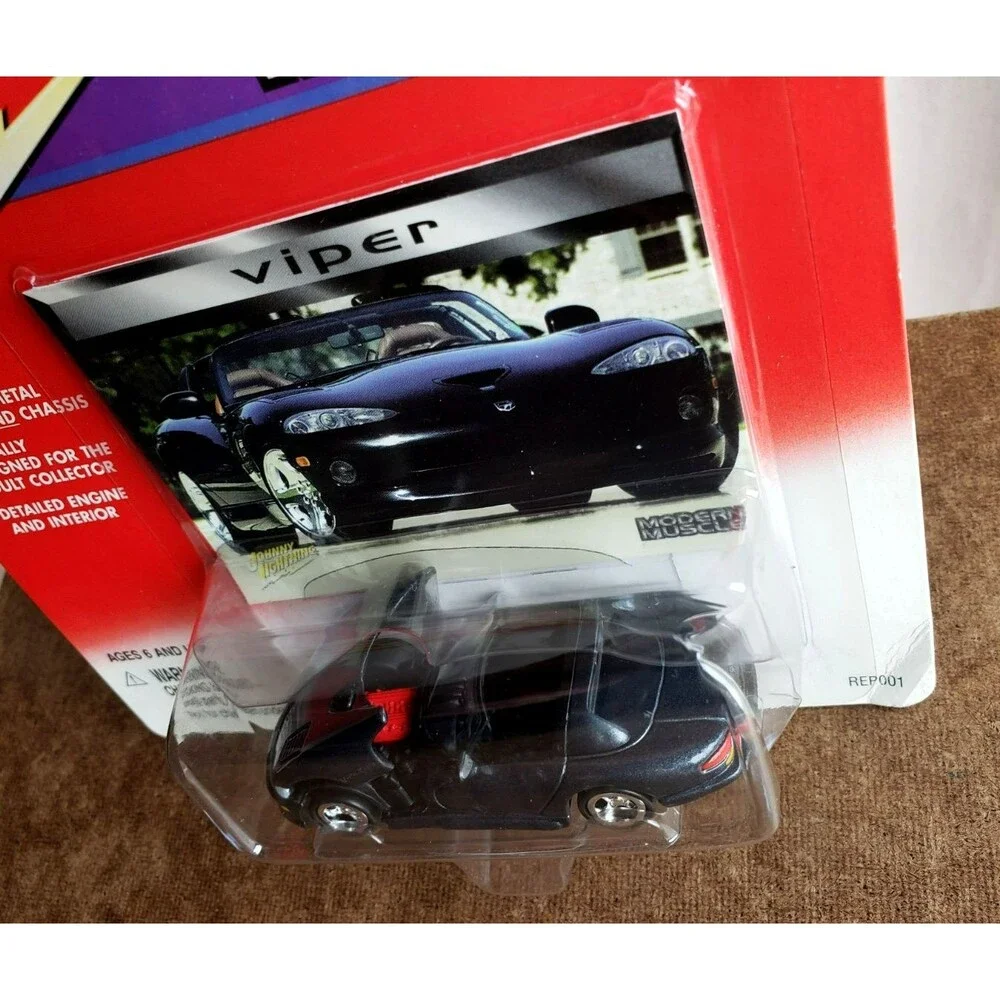 2000 Johnny Lightning DODGE VIPER RT/10 CONVERTIBLE 1/6 Modern Muscle Serie 1:64